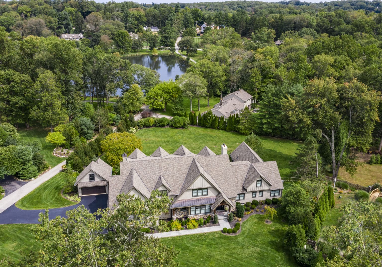 Berwyn Lake House - WPL Interior Design