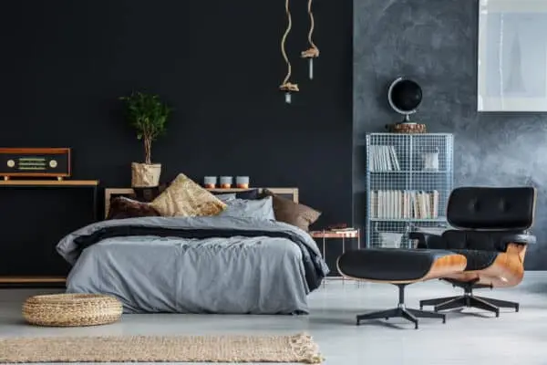 The Bright Side of Soft Black Tones | WPL Interior Design